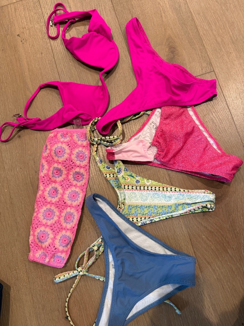 Lot of six bikini pieces.